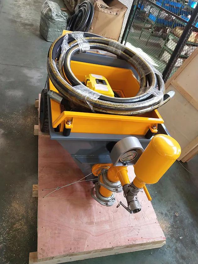 Turbosol MINI AVANT Piston Mortar Plastering & Spraying Machine 3 Phase 2.2KW 30L/min Imported Engine