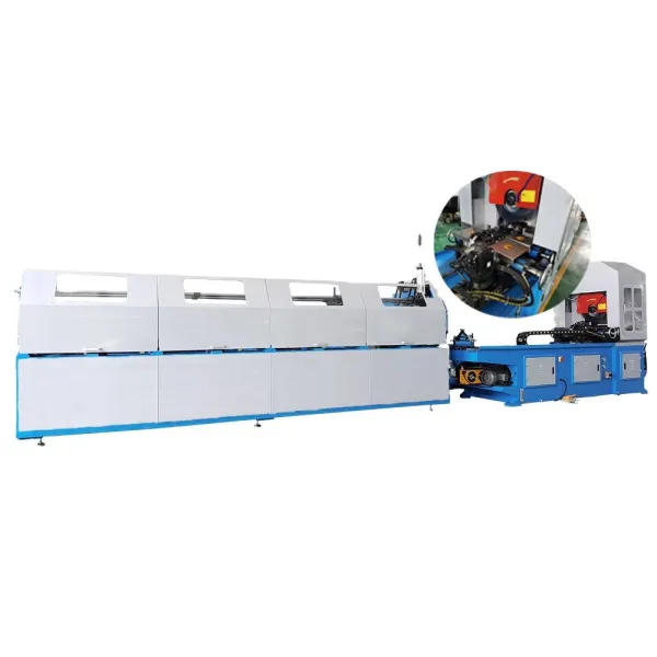 Automatic pipe cutting machine with automatic working line