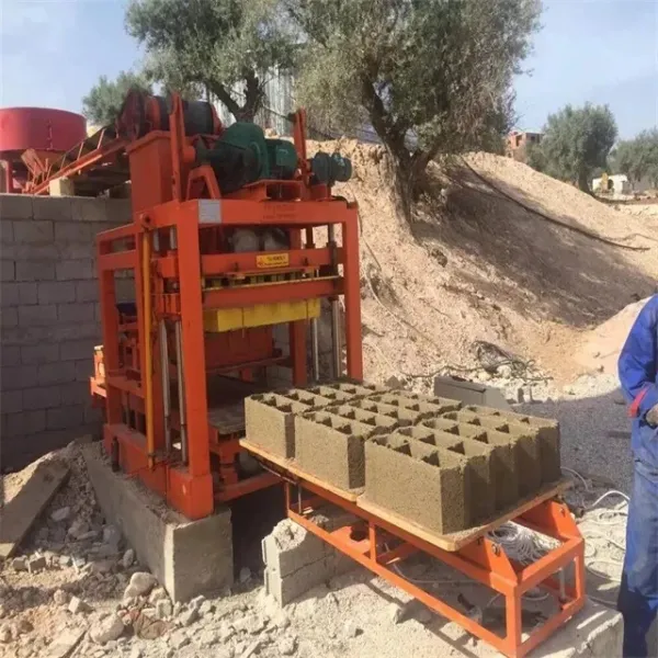 QTJ4-25 Automatic Cement Sands Block Machine: Make Money with Small Investment