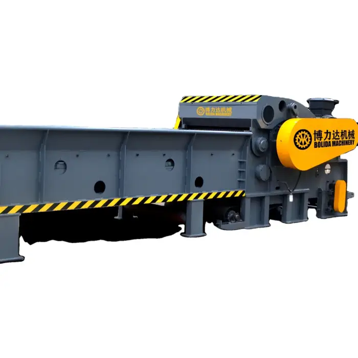 Hammer head integrated wood plate crusher with large output and stable work