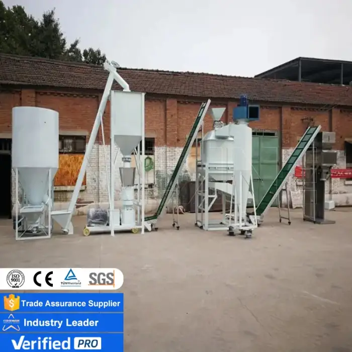 LANE 150-300KG H Feed Processing Machinery Chicken Feed Processing Line Machine