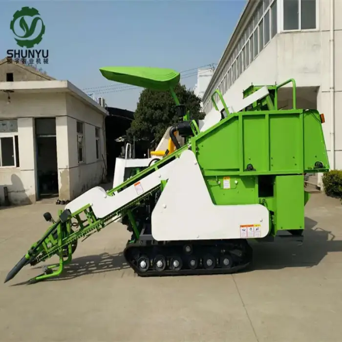 Advanced Agriculture Machinery peanut combine harvester