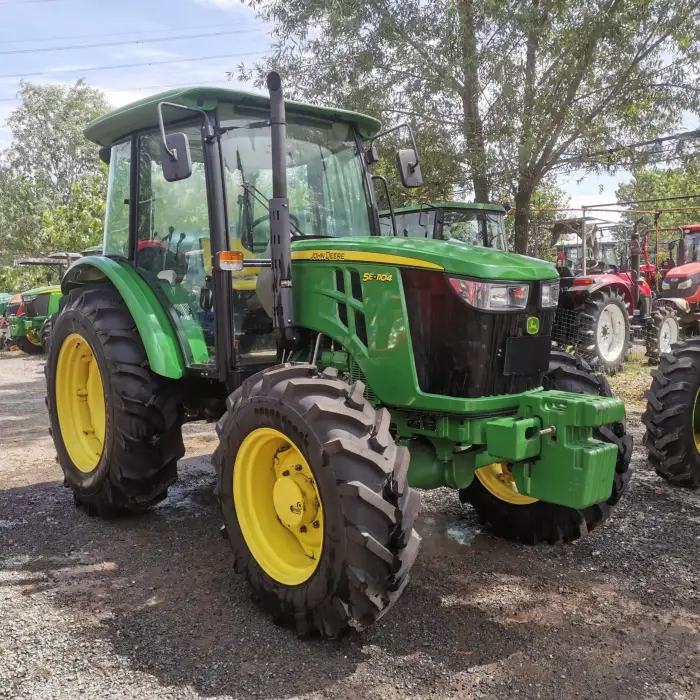 110HP John Deer 4x4 tractors For Agriculture - 4 Wheel Tractor