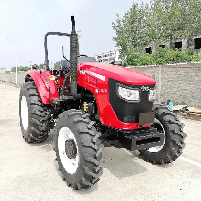 YTO ELX804 4 wheel Tractor with ROPS Multifunctional Tractor Engines 430 Mm