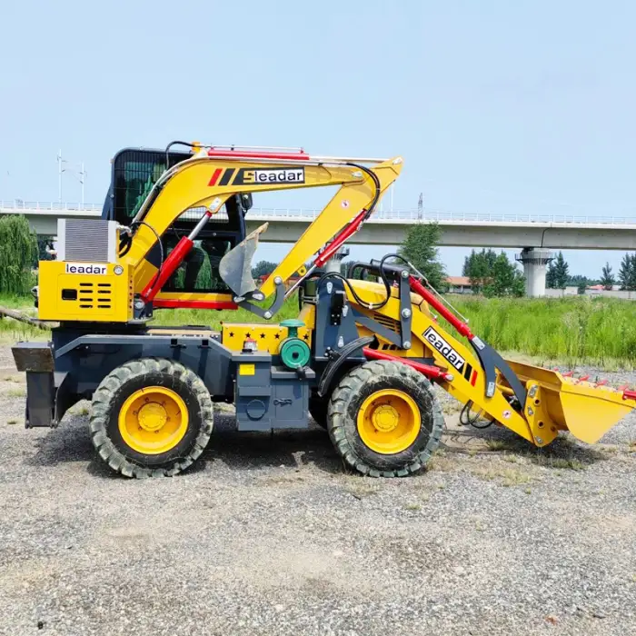 HUAFENG 76KW 2.5Ton Capacity Backhoe loader earth moving tractor  Wheel 4x4 Tractor Excavator Digger