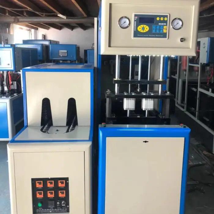 2 cavity plastic bottle blowing machine