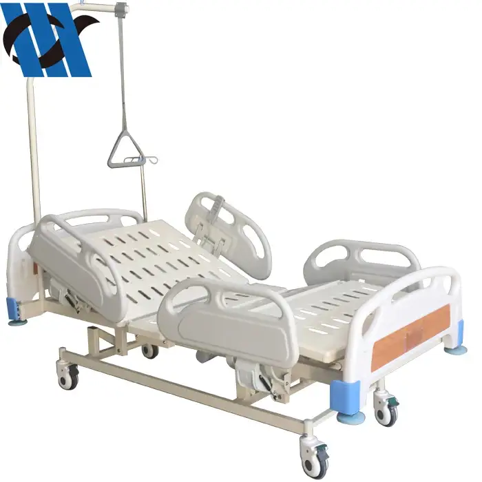 YC-E3618L III  3 Functions Adjustable Movable Hospital Medical  Patient Bed With Monkey Bar Electric Nursing Bed