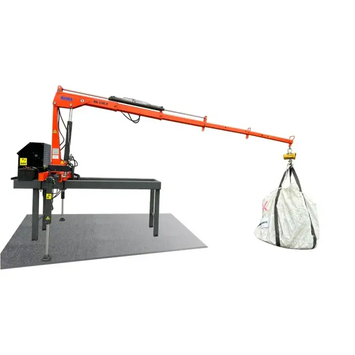 RL130.5 Hydraulic Crane