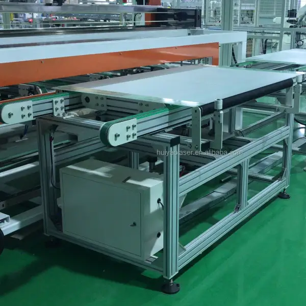 Solar Module Cleaning Machine For PV Solar Panel Production Line